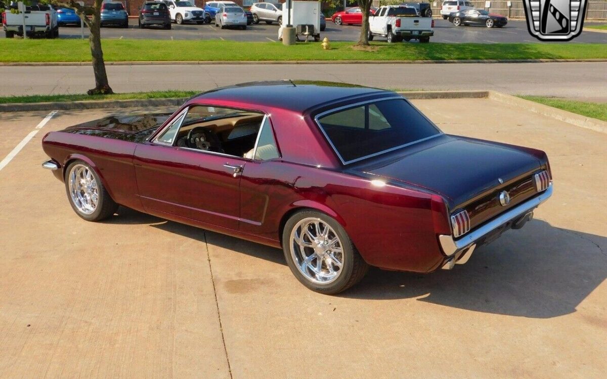 Ford-Mustang-Coupe-1965-5