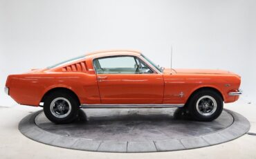 Ford-Mustang-Coupe-1965-9