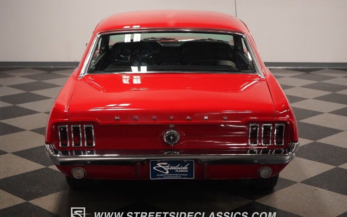 Ford-Mustang-Coupe-1967-28