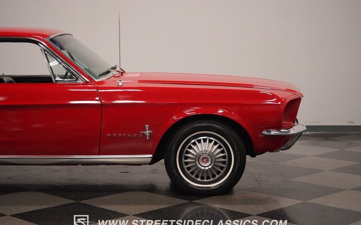 Ford-Mustang-Coupe-1967-33