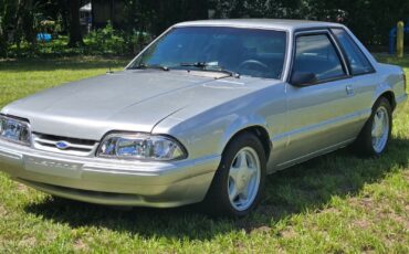 Ford-Mustang-Coupe-1991-8