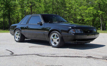 Ford-Mustang-Coupe-1993-11