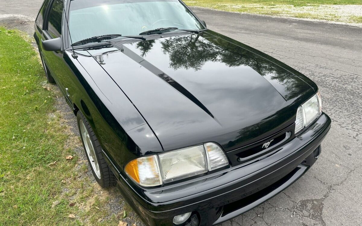Ford-Mustang-Coupe-1993-13