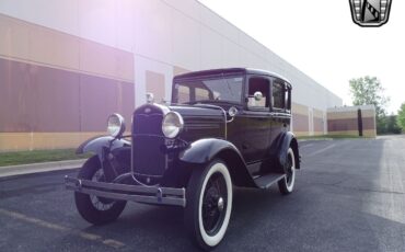 Ford-Sedan-1931-4