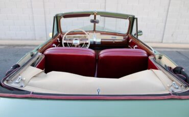 Ford-Super-DeLuxe-Cabriolet-1941-28