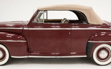 Ford-Super-Deluxe-Cabriolet-1947-2