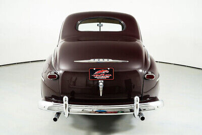 Ford-Super-Deluxe-Coupe-1948-7