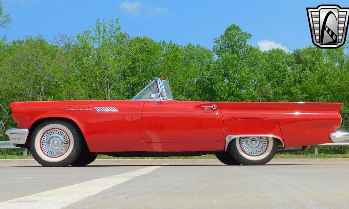 Ford-Thunderbird-1957-6