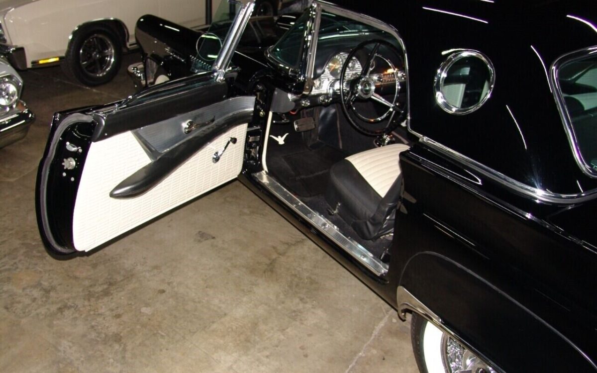 Ford-Thunderbird-Cabriolet-1957-36