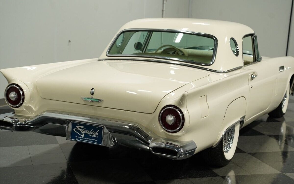 Ford-Thunderbird-Cabriolet-1957-9