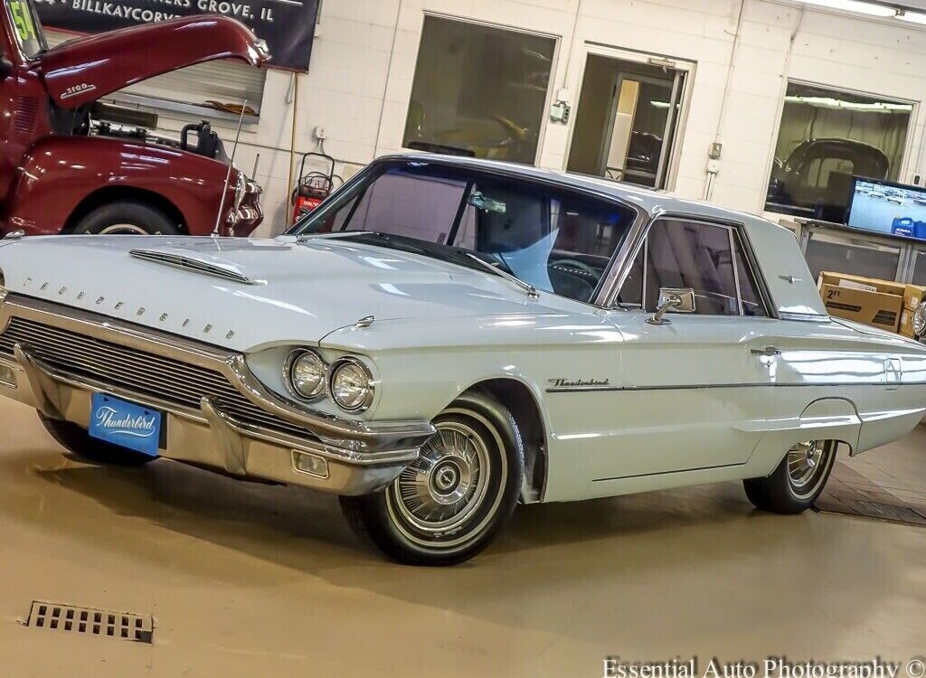 Ford-Thunderbird-Coupe-1964-4