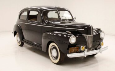Ford-Tudor-Berline-1941-5