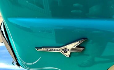 Ford-Victoria-1956-25