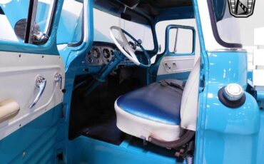 GMC-New-Design-Blue-Chip-1955-6