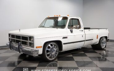 GMC-Sierra-1500-Pickup-1984-5