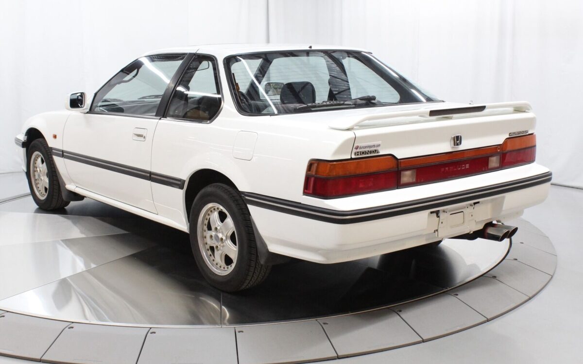 Honda-Prelude-Coupe-1987-4