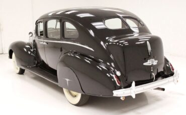 Hudson-Series-95-Berline-1939-2