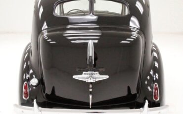 Hudson-Series-95-Berline-1939-4