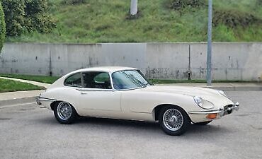 Jaguar-E-Type-Coupe-1969-3