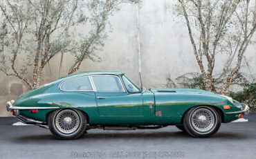 Jaguar-XK-1970-3