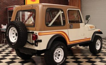 Jeep-CJ-1986-5