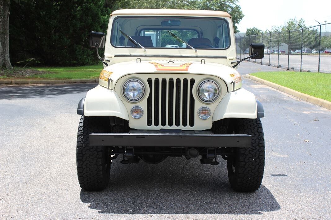 Jeep-CJ-1986-8