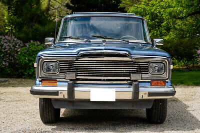 Jeep-Wagoneer-SUV-1984-10