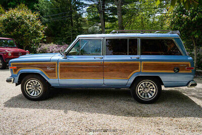 Jeep-Wagoneer-SUV-1984-2