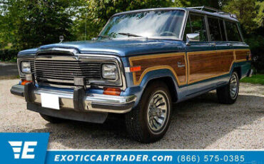 Jeep Wagoneer SUV 1984