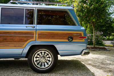 Jeep-Wagoneer-SUV-1984-4