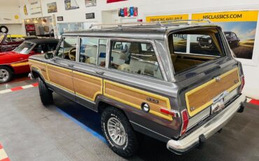 Jeep-Wagoneer-SUV-1987-2