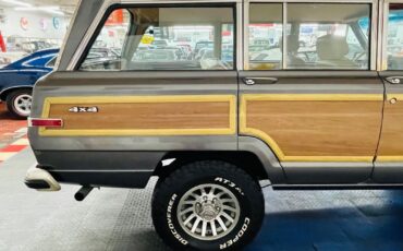 Jeep-Wagoneer-SUV-1987-28