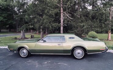 Lincoln-Continental-1972-36