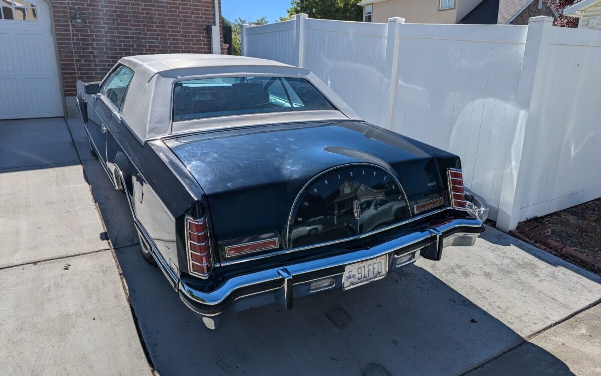 Lincoln-Continental-Coupe-1978-3