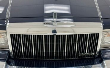 Lincoln-Town-Car-Berline-1990-7