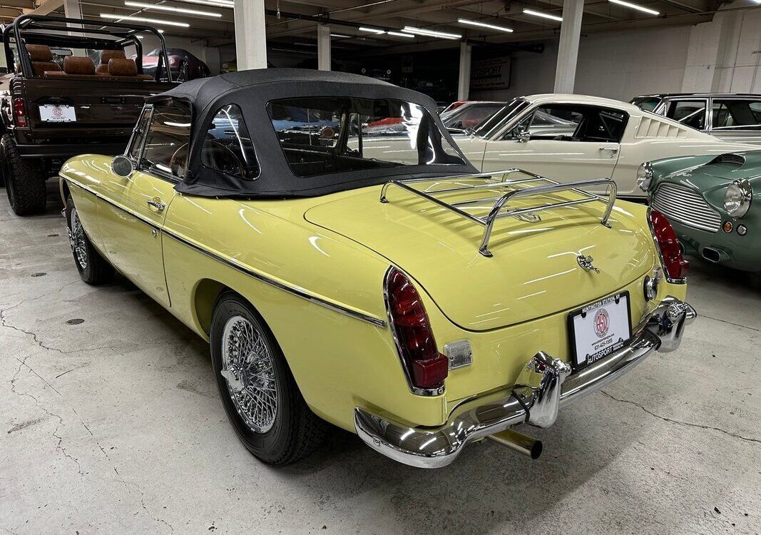 MG-B-MKI-Roadster-1967-7