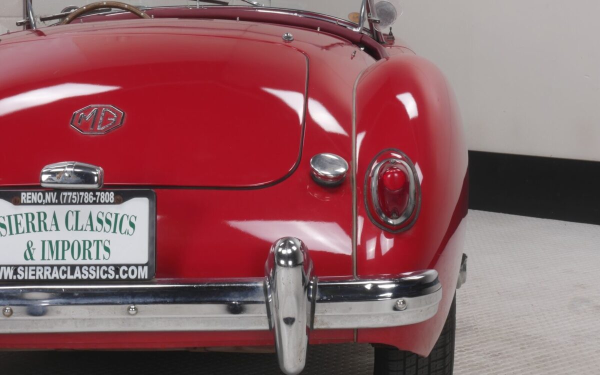 MG-MGA-Cabriolet-1958-11