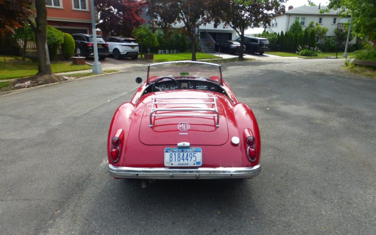 MG-MGA-Cabriolet-1960-2