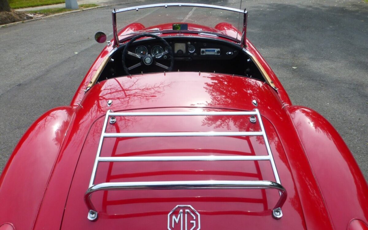 MG-MGA-Cabriolet-1960-9