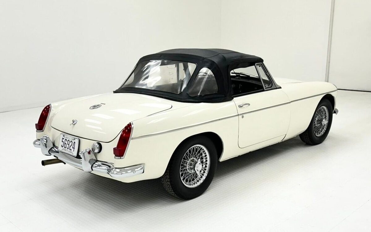 MG-MGB-Cabriolet-1967-7