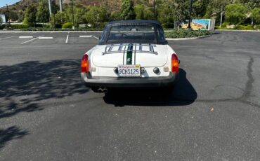 MG-MGB-Cabriolet-1976-5