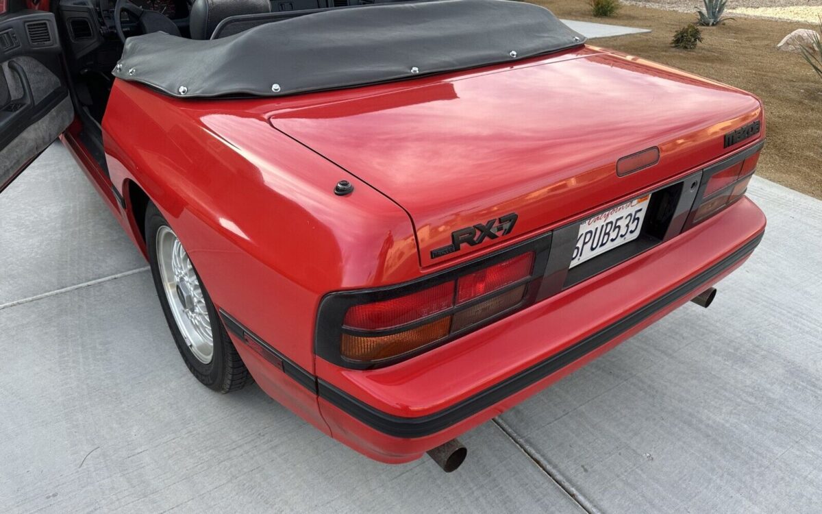 Mazda-RX-7-Cabriolet-1988-9