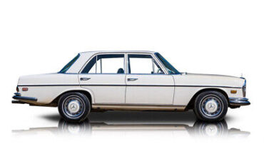 Mercedes-Benz-200-Series-1972-1