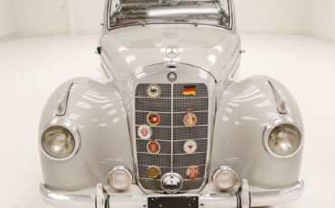 Mercedes-Benz-200-Series-Cabriolet-1952-10