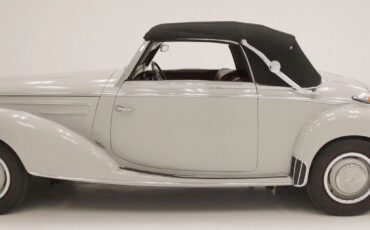 Mercedes-Benz-200-Series-Cabriolet-1952-2