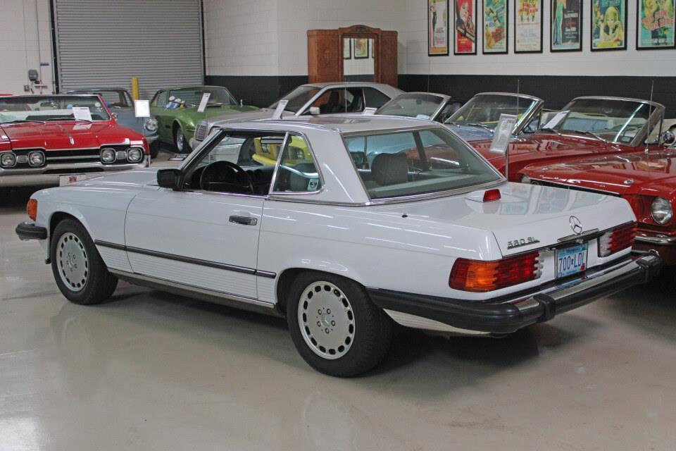Mercedes-Benz-500-Series-1987-1