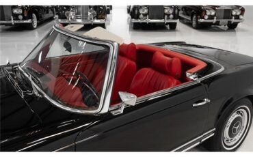 Mercedes-Benz-SL-Class-1970-9