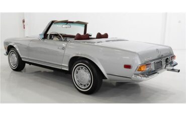 Mercedes-Benz-SL-Class-1970-9