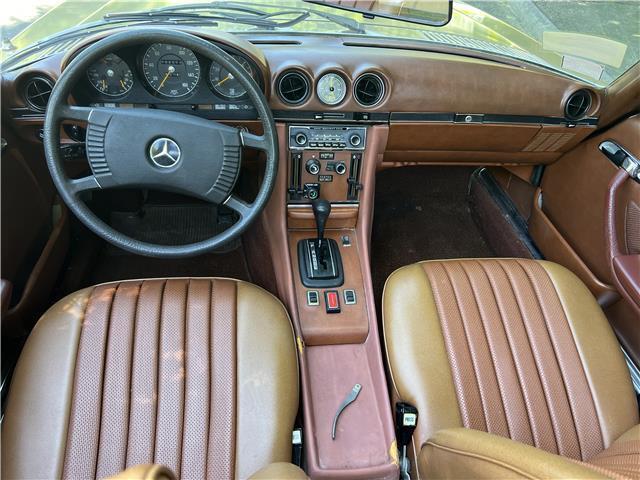 Mercedes-Benz-SL-Class-1973-25