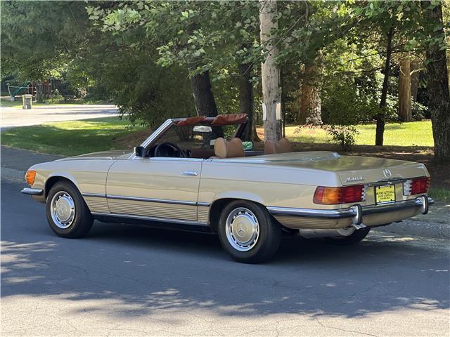 Mercedes-Benz-SL-Class-1973-5